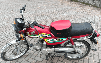 Bike Seat Cushion - Universal Size (CD 70/ CG 125/150 CHINA 70/ Suzuki/ Yamaha EVEs & Others)