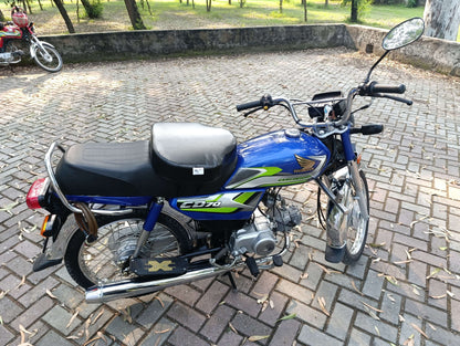 Full_Black_Bike_Seat_Cushion_5